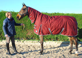 Funnell Full Neck Supreme Turnout Rug 250G